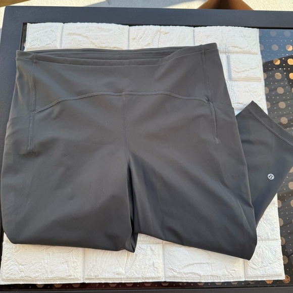 Lululemon Swift Speed High-Rise Crop 21" Dark Olive - Picture 1 of 10
